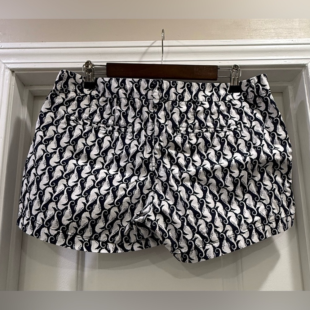 Old Navy Blue & White Seahorse Shorts Size 10